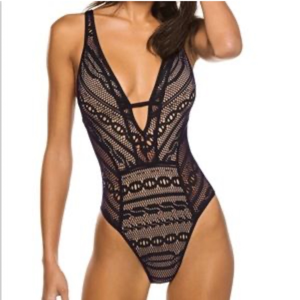 Becca by Rebecca Virtue Color Play Crochet Show & Tell Plunge One-Piece